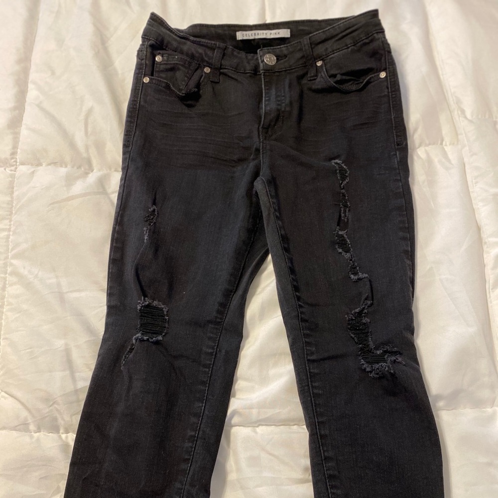 Black Ripped Jeans.